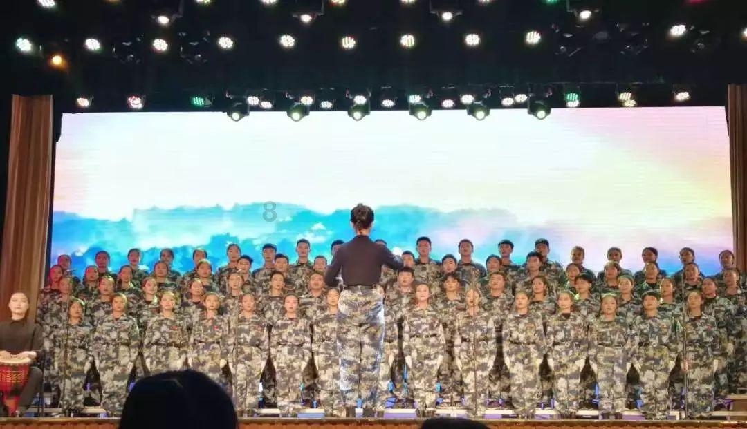 毁灭战士4